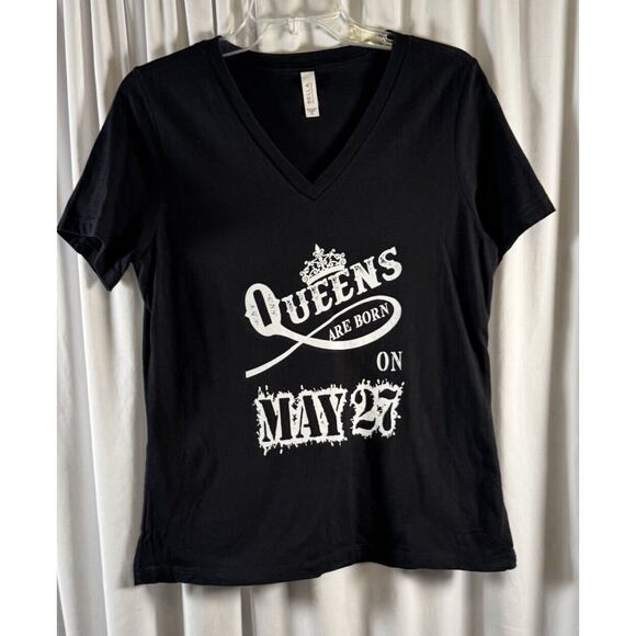 Bella Graphic T-Shirt Queens are born on May 27 Black & White, Sz: M, 73-42 - Picture 2 of 14